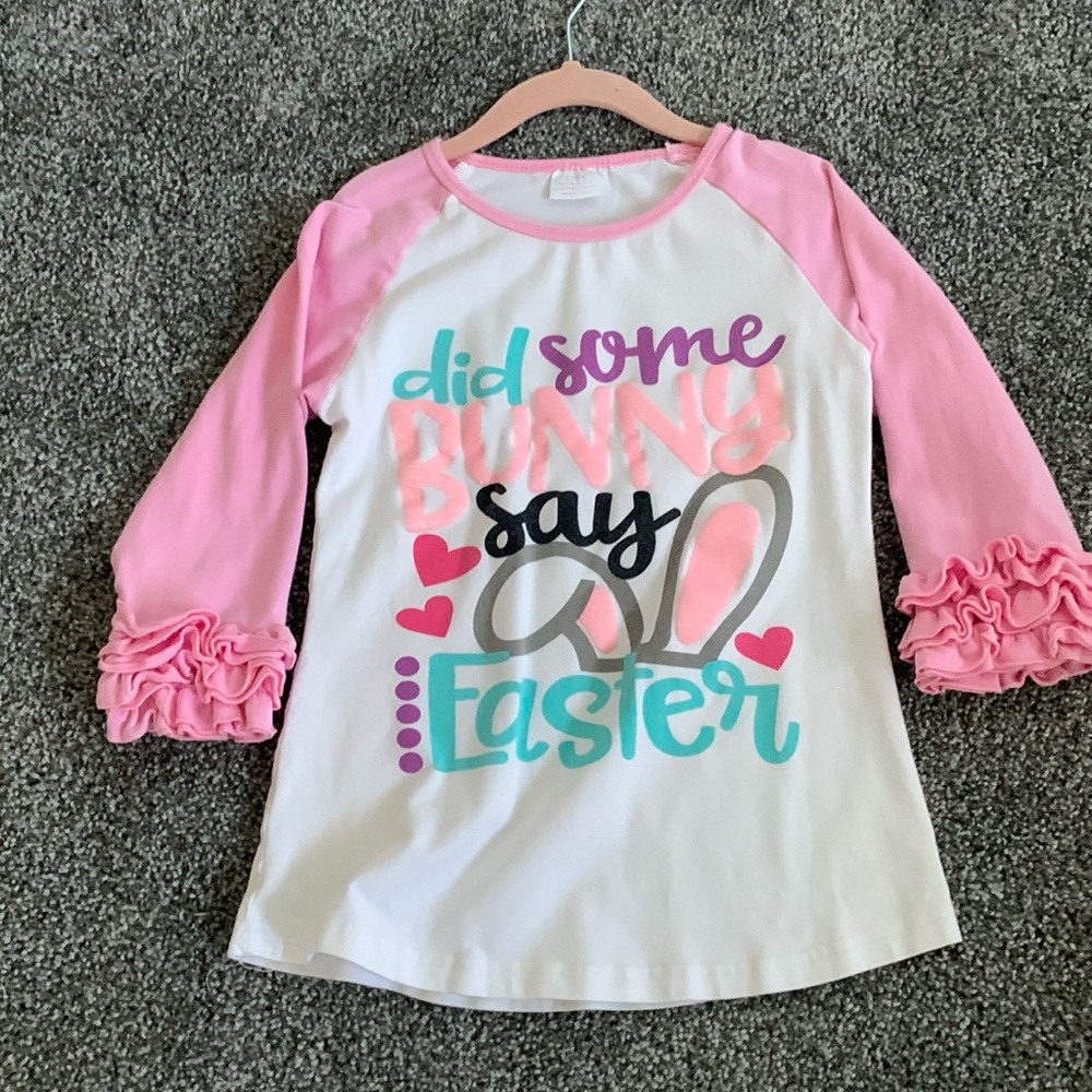 Easter top with ruffled ¾ sleeves